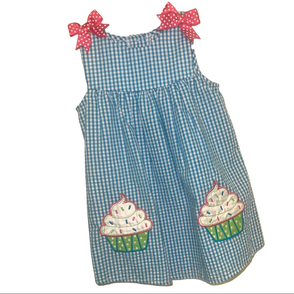 🛍🛍NWOT RARE EDITIONS “cupcake” dress!!!